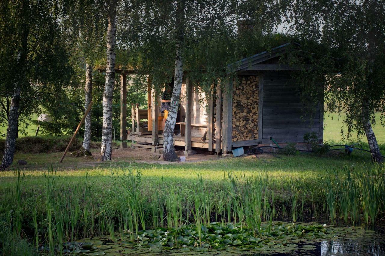 Mednieki Kalvene Guest House Krusati Exterior photo